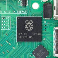 Raspberry Pi 5 8GB - Offizelles Schwarzes Gehäuse Kit