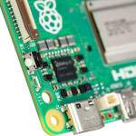 Raspberry Pi 5 8GB - Official Black Case Kit