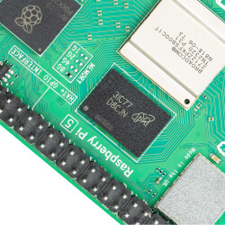 Raspberry Pi 5 16GB inkl. Offizielles Rot-Weiß Gehäuse Kit