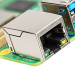 Raspberry Pi 5 16GB inkl. Offizielles Rot-Weiß Gehäuse Kit